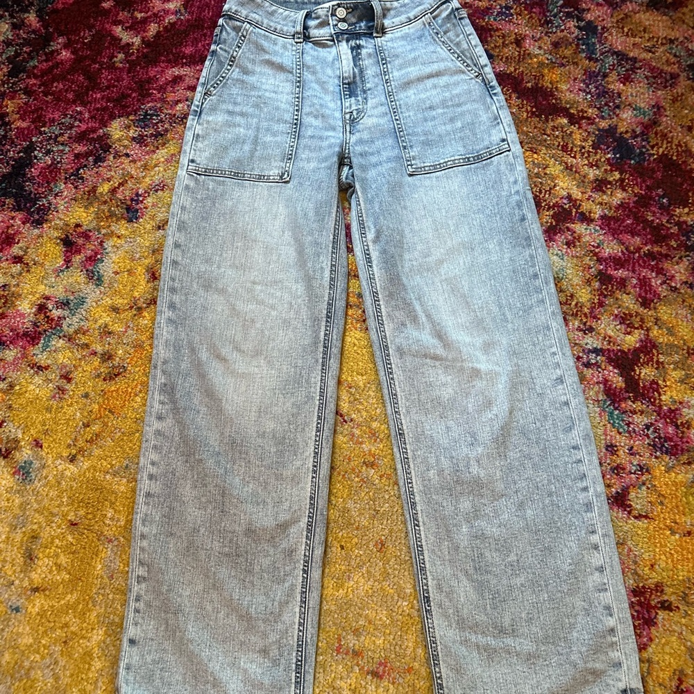 Eunina Ryder Super High Rise Baggy Blue Jeans with Vintage Distressing Size 5/27